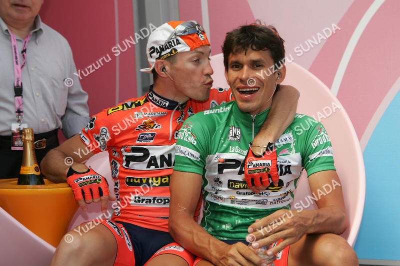 SELLA-LAVERDE002p.jpg